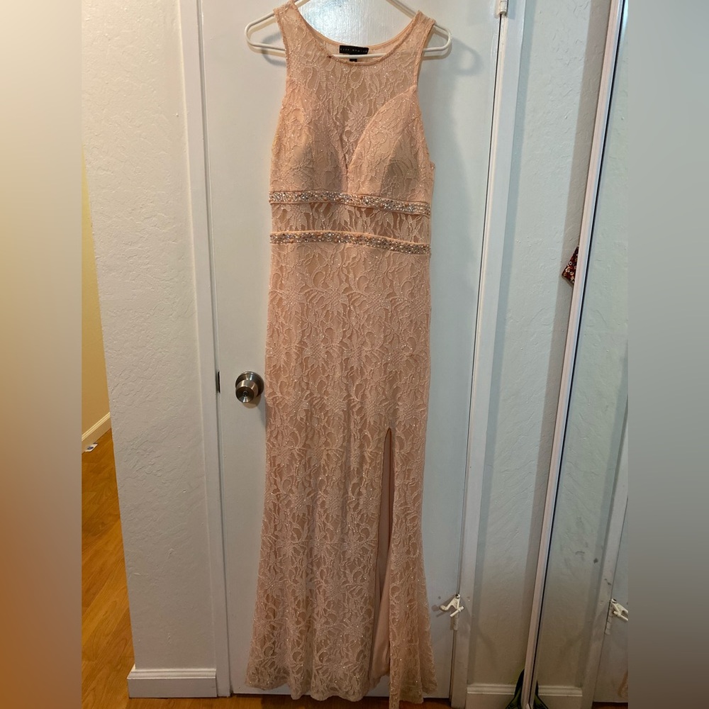 Like new City Studio Salmon Pink dress size 13